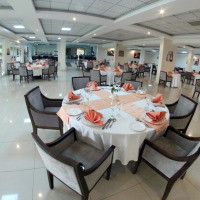 <img class='cat_full_img' src='https://rbkt.org/b/b1/65/81/b16581aaa880d5f9d11b395140188d70.jpg' />