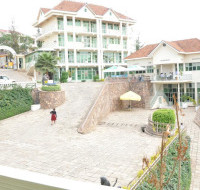 <img class='cat_full_img' src='https://rbkt.org/b/20/cf/9c/20cf9c71afd51851a80ea4ee2908681e.jpg' />