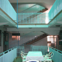 <img class='cat_full_img' src='https://rbkt.org/b/0a/be/69/0abe69a6e5e2a0783245ed28e056a77d.jpg' />