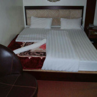 <img class='cat_full_img' src='https://rbkt.org/b/2d/db/1b/2ddb1b3db8d5011166a069581c644325.jpg' />