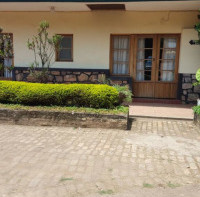 <img class='cat_full_img' src='https://rbkt.org/b/02/7e/cb/027ecbe0a0ece231b2c33c0a61333124.jpg' />