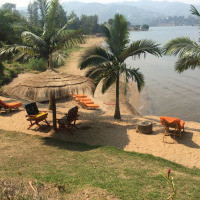 <img class='cat_full_img' src='https://rbkt.org/b/f5/ac/64/f5ac641c12a15deae8e8ac7ee2559ead.jpg' />