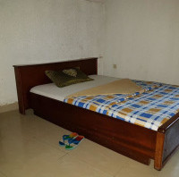 <img class='cat_full_img' src='https://rbkt.org/b/19/ba/a0/19baa0b7111e23d37d7c84101206db9e.jpg' />