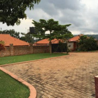 <img class='cat_full_img' src='https://rbkt.org/b/86/12/1c/86121cb667b90b75712ec97b07b54cff.jpg' />