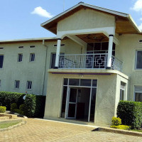 <img class='cat_full_img' src='https://rbkt.org/b/b3/db/29/b3db29924ea3561dea8c4021b46ca0aa.jpg' />