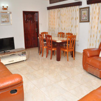 <img class='cat_full_img' src='https://rbkt.org/b/6b/01/58/6b0158ecce9da444135dd1e723d3109a.jpg' />