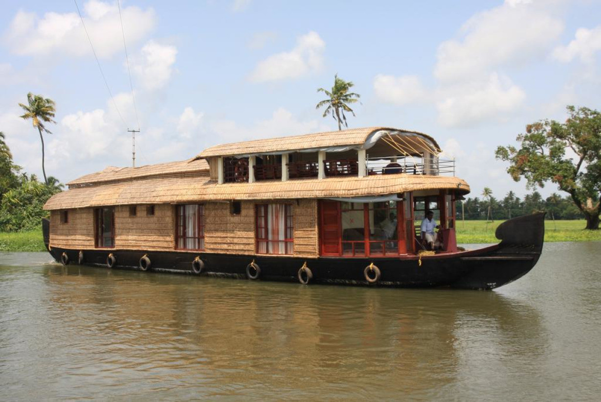 Houseboat Индия