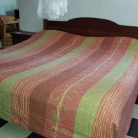 <img class='cat_full_img' src='https://rbkt.org/b/ff/7e/9f/ff7e9f8b6b515bd30a662a2c115ca838.jpg' />