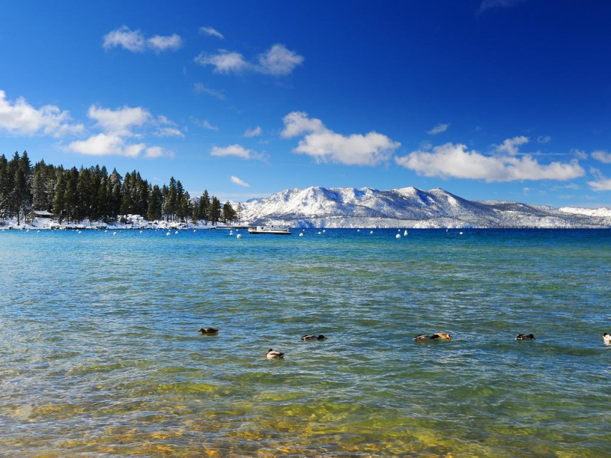 Саут-Лейк-Тахо. South Lake Tahoe. Озеро Тахо Калифорния фото. South Lake Tahoe реальные фото.