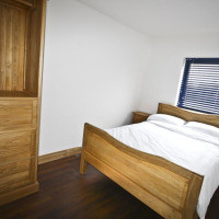 <img class='cat_full_img' src='https://rbkt.org/b/b6/65/f5/b665f5d16d03f94556b08ae644e9dfd4.jpg' />