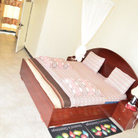 <img class='cat_full_img' src='https://rbkt.org/b/d0/0a/6e/d00a6e1e9e868c6a06bad2eebf25e750.jpg' />