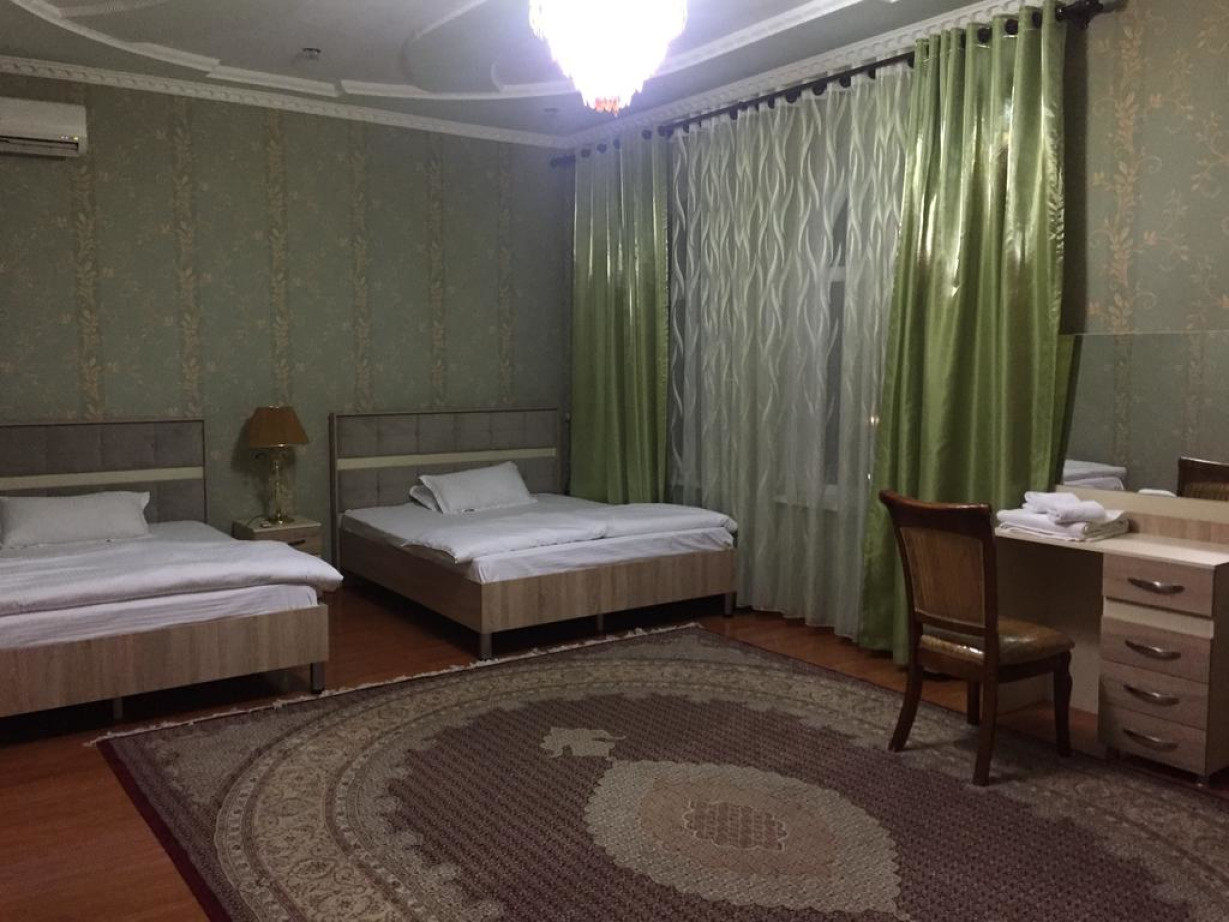Квартира душанбе 1 комната. Hello Dushanbe гостиница. Хостел в Душанбе. Грин Хаус Душанбе. Гостиница рохат в Душанбе.