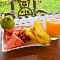 <img class='cat_full_img' src='https://rbkt.org/b/3c/38/ca/3c38ca0f3609bf881c4ced3ffb234a25.jpg' />