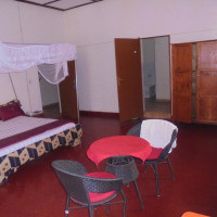 <img class='cat_full_img' src='https://rbkt.org/b/d7/a6/f2/d7a6f2d33baeb0c7908b8246df758a3c.jpg' />