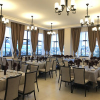 <img class='cat_full_img' src='https://rbkt.org/b/e9/1f/16/e91f1622ead6cf09a39ca07772cb0bf3.jpg' />