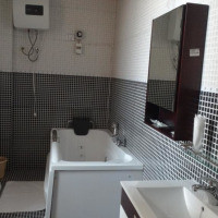 <img class='cat_full_img' src='https://rbkt.org/b/8a/35/63/8a3563fd0ecbb8e670a30fd55fb92fc8.jpg' />