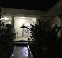 <img class='cat_full_img' src='https://rbkt.org/b/60/b3/5e/60b35eb51a2241f5cb0f6568ae7eef2e.jpg' />