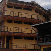 <img class='cat_full_img' src='https://rbkt.org/b/0d/f8/4c/0df84cc97b8ba50d6befc833d7774444.jpg' />