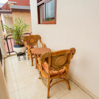 <img class='cat_full_img' src='https://rbkt.org/b/b1/62/f3/b162f37b0fb8c7de44f6c9cae66e20cd.jpg' />