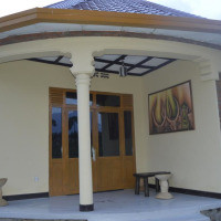 <img class='cat_full_img' src='https://rbkt.org/b/04/3a/8e/043a8efd9591f215301d53f312a5770d.jpg' />