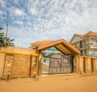 <img class='cat_full_img' src='https://rbkt.org/b/f9/36/54/f93654897fc33518fac204e5b1f1fdf0.jpg' />