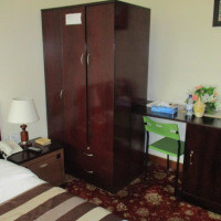 <img class='cat_full_img' src='https://rbkt.org/b/c6/1b/cf/c61bcf8c9325ce20c2a644921f1f252f.jpg' />