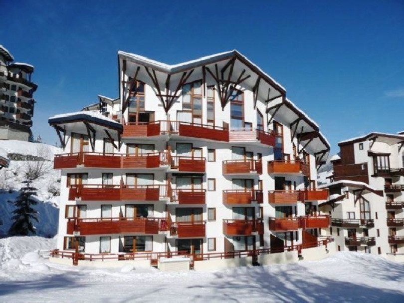 Les charmes. Ski accommodation la Tania. Taniawinters.