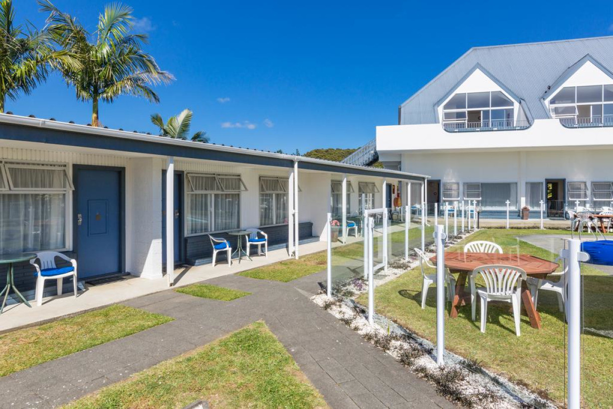 Aloha resort. Seaview Road Auckland.