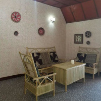 <img class='cat_full_img' src='https://rbkt.org/b/b4/32/ca/b432ca37279ff9933eb06c7b1bf51b7b.jpg' />