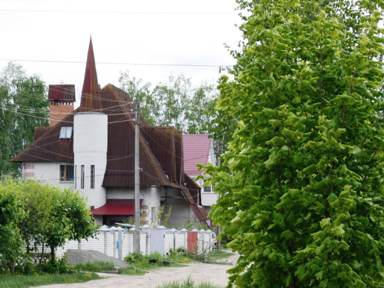 Брянская недвижимость. Ул Снежетьская Брянск. Дом Брянск ул. Снежетьская. Брянская дом 3. Осиновая горка Брянск.