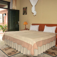 <img class='cat_full_img' src='https://rbkt.org/b/29/38/47/293847bd0aab075b577f61ad18f988d1.jpg' />