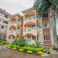 <img class='cat_full_img' src='https://rbkt.org/b/d0/c7/82/d0c7820ebcdcec42d9c3d1c152a15fe3.jpg' />