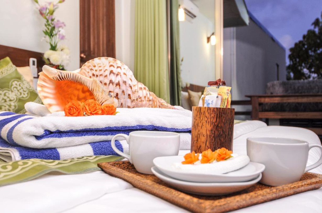 Salt beach. Salty Hotel. Sandy Heaven Hotel Maldives. Sandy Heaven Maldives. Sandy Heaven Maldives 3*.