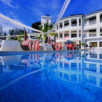 <img class='cat_full_img' src='https://rbkt.org/b/e7/ac/2c/e7ac2cd181bc288982e8d26c68f819f2.jpg' />