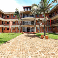 <img class='cat_full_img' src='https://rbkt.org/b/0a/47/1f/0a471fc5e1e13486ed4dc9a756170fc7.jpg' />