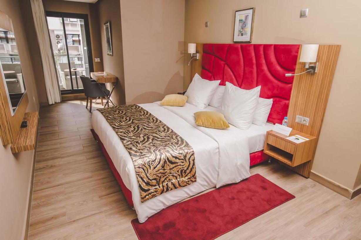 Отели свободный. Отель Odyssee Boutique Hotel Casablanca. Serena Downtown. Круглая картинка отель досуг. MD Hotel by Gewan formerly Cassells
