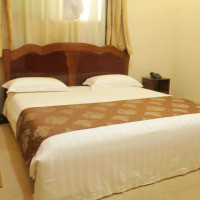 <img class='cat_full_img' src='https://rbkt.org/b/d7/2d/cd/d72dcd17c946be4d5c78f0a5666c0f66.jpg' />