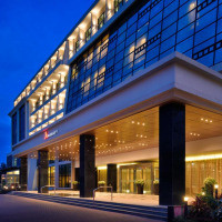 <img class='cat_full_img' src='https://rbkt.org/b/7b/f2/6c/7bf26cc19395bd11b5a470cbe1b6a271.jpg' />