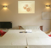 <img class='cat_full_img' src='https://rbkt.org/b/0e/6f/c7/0e6fc71a758689c9c431538ee0bc5aaa.jpg' />