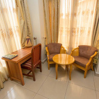 <img class='cat_full_img' src='https://rbkt.org/b/43/64/e1/4364e1a9fc215b622ebbb6c68abec40a.jpg' />