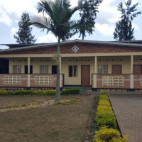 <img class='cat_full_img' src='https://rbkt.org/b/cf/bc/40/cfbc4087dc4b8677291843baad96247c.jpg' />