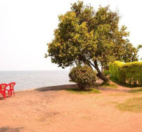 <img class='cat_full_img' src='https://rbkt.org/b/93/24/1c/93241c64e8d61fa736f4880f25d0614a.jpg' />