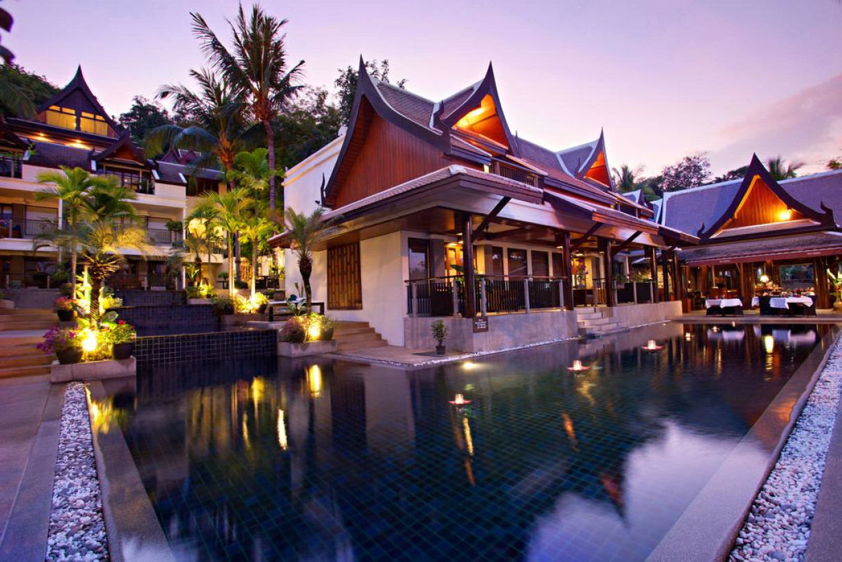 Пхукет баан. Baan Yin Dee Boutique Phuket. Baan Yin Dee Boutique Resort. Пхукетовка фото. Сколько стоит город Тайланд.