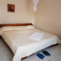 <img class='cat_full_img' src='https://rbkt.org/b/57/9c/6d/579c6d6a62798a06085eae027efe9459.jpg' />