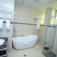 <img class='cat_full_img' src='https://rbkt.org/b/20/31/1d/20311dbbcbb4b9201a8e14b88a496174.jpg' />