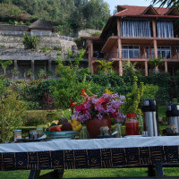 <img class='cat_full_img' src='https://rbkt.org/b/25/82/8b/25828b5611ff3cb87201ed88c8bfa7ae.jpg' />