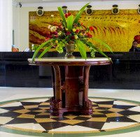 <img class='cat_full_img' src='https://rbkt.org/b/64/fc/0a/64fc0aeaeee42db3cb0c8c992e2d5ece.jpg' />