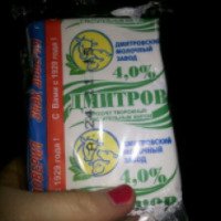 Продукт творожный "Дмитровский молочный завод" 4%
