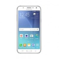 Смартфон Samsung Galaxy J7 SM-J700F