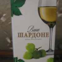 Вино Шардоне "Тетра-пак" белое полусладкое